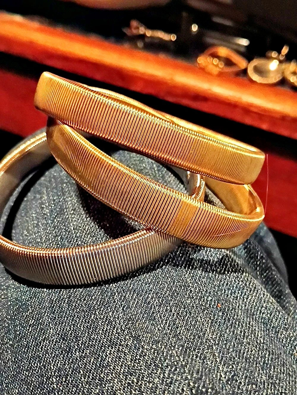 Ribbed Cuff Bracelet Set in Gold & Silver Like New